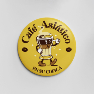 Imán que dice "Café Asiático en su copa"